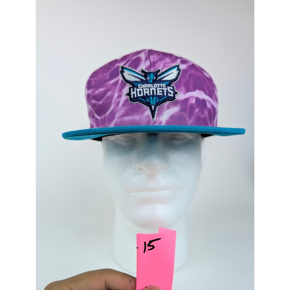 Charlotte Hornetts Lightning Hat Mitchell & Ness Hat
